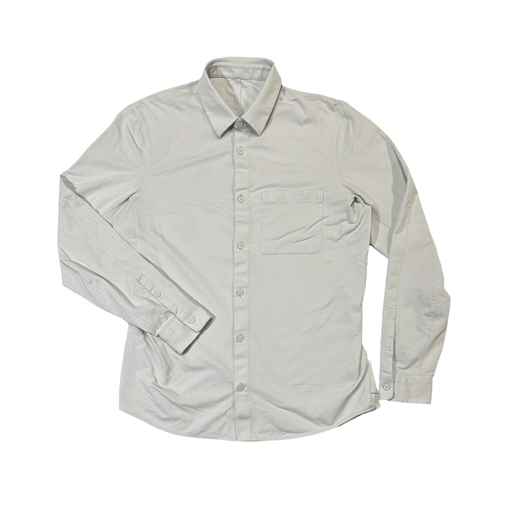 Lululemon mens M Medium light gray performance button up active shirt EuC